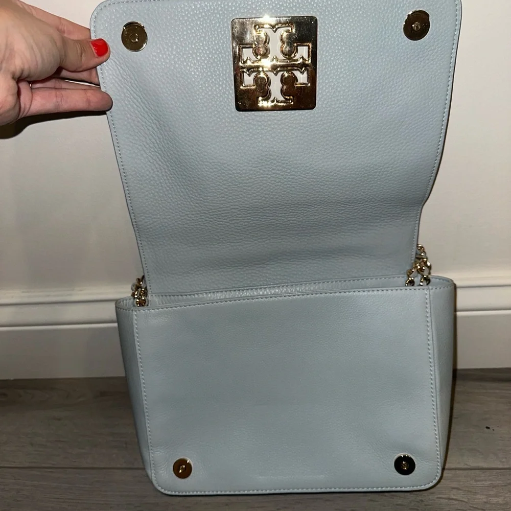 Tory Burch Blue Shoulder Bag with Chain Strap - Picture 4 of 6